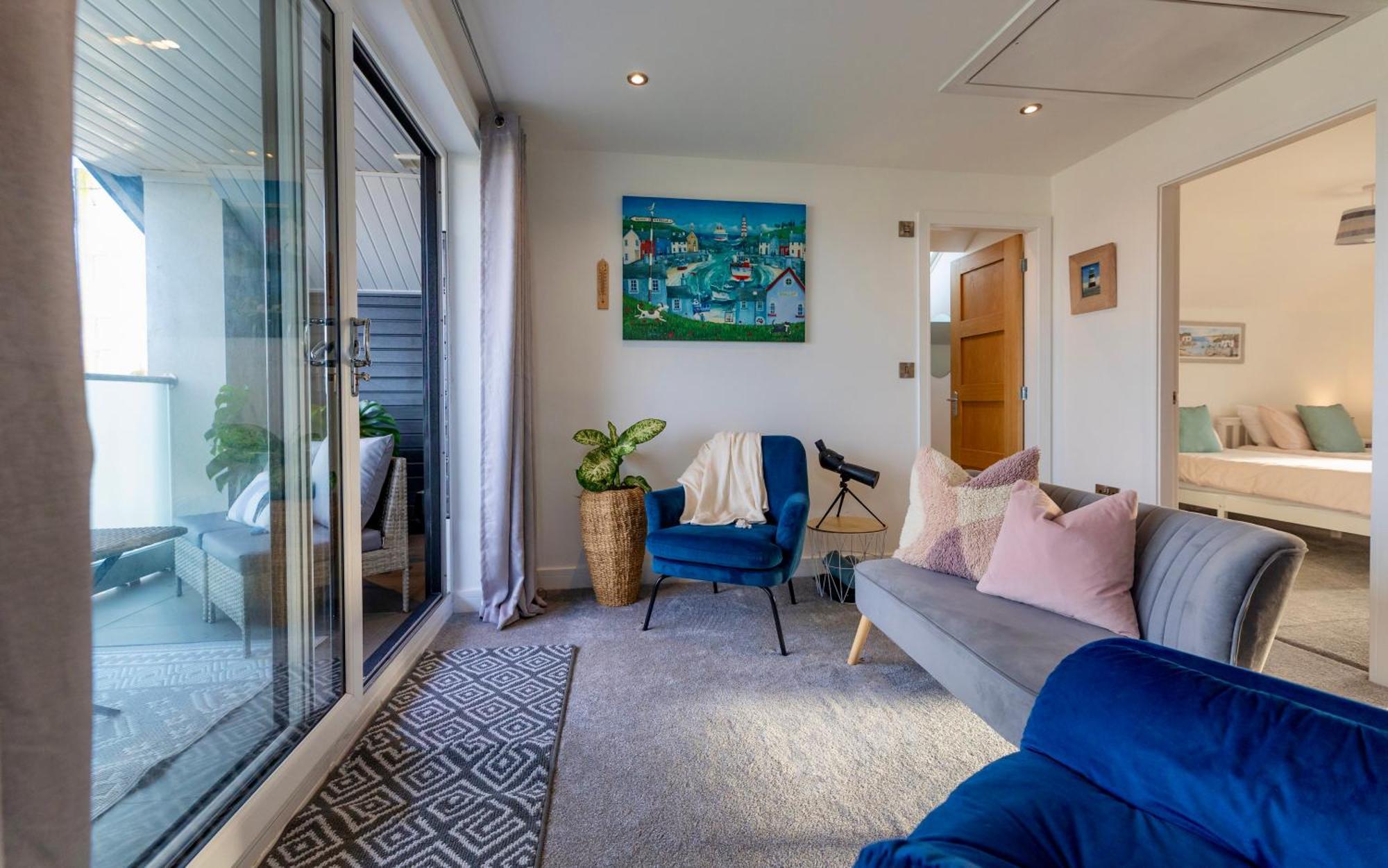 The Beach House With Balcony North Wales Kinmel Bay Exterior photo